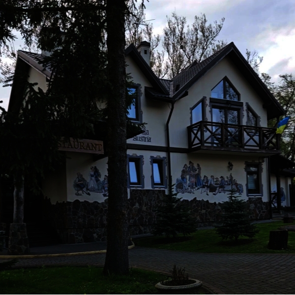 український онлайн-довідник Places